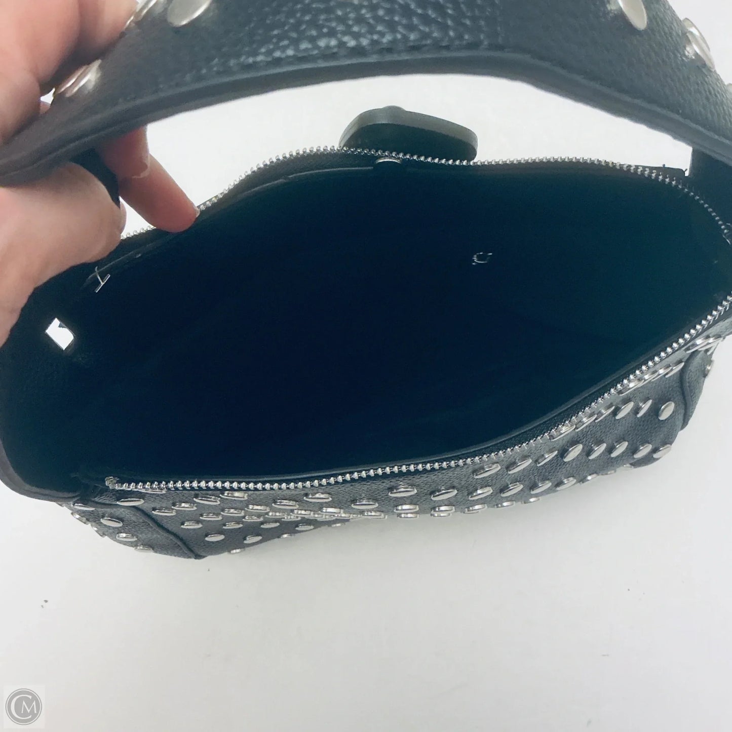 Handbag By Clothes Mentor, Size: Small