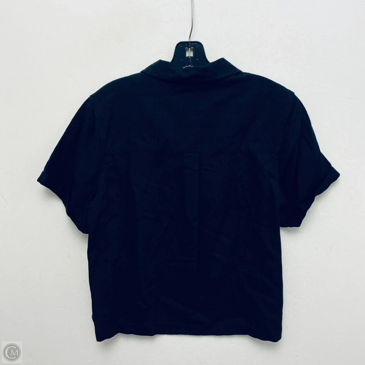 Top Short Sleeve By Universal Thread In Black, Size: M