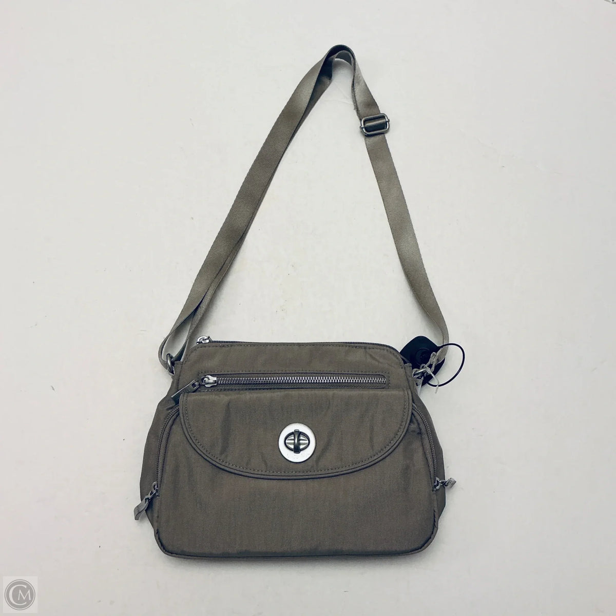 Crossbody By Baggallini, Size: Medium