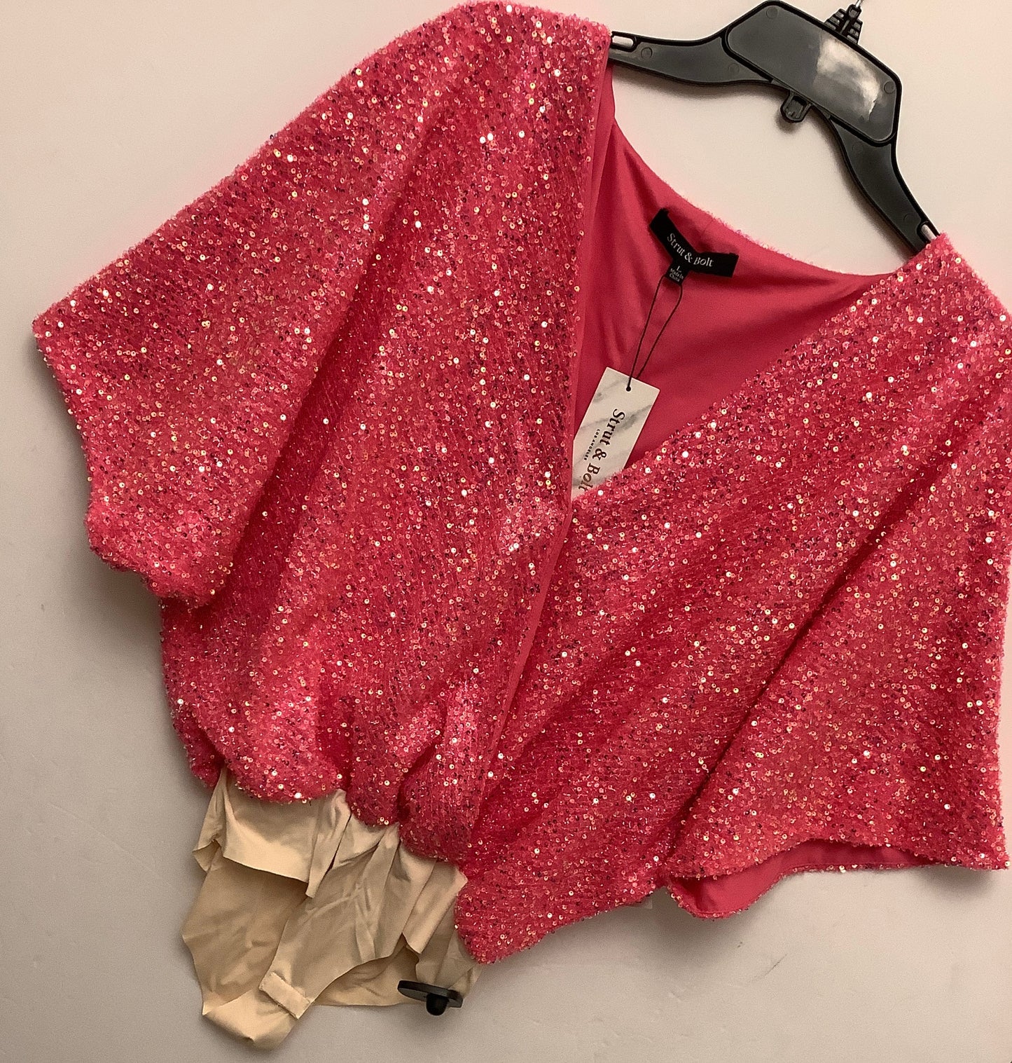 Top Short Sleeve By Clothes Mentor In Pink, Size: L