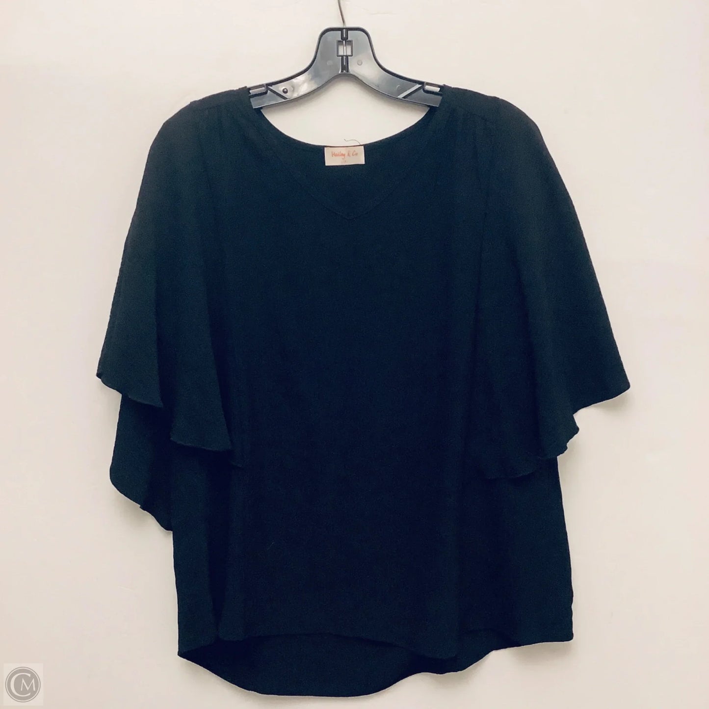 Top Short Sleeve By Clothes Mentor In Black, Size: 1x