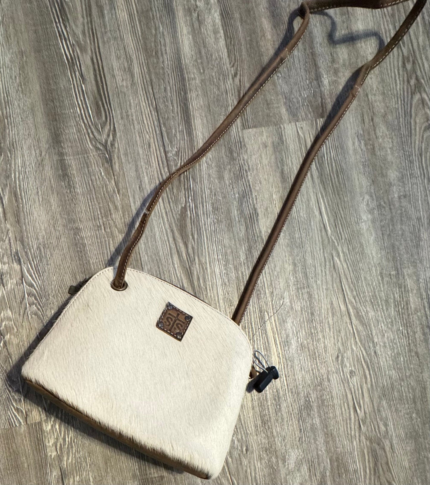 Crossbody By Clothes Mentor  Size: Small