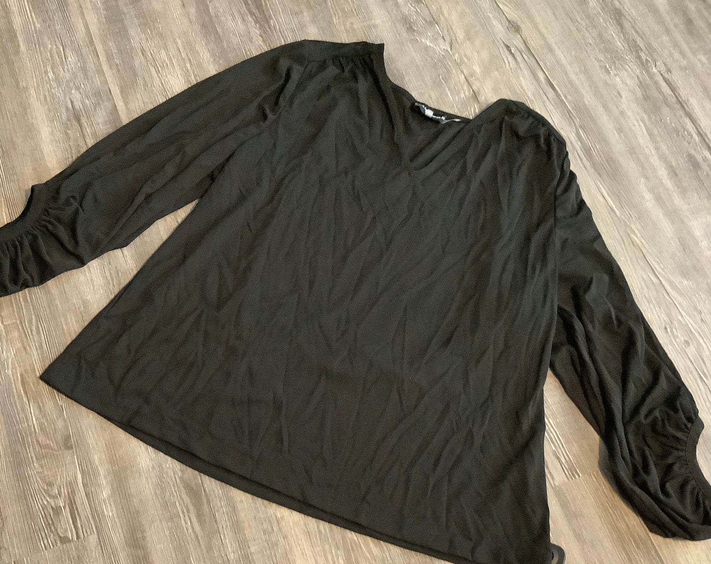 Top Long Sleeve By Karl Lagerfeld  Size: Xl