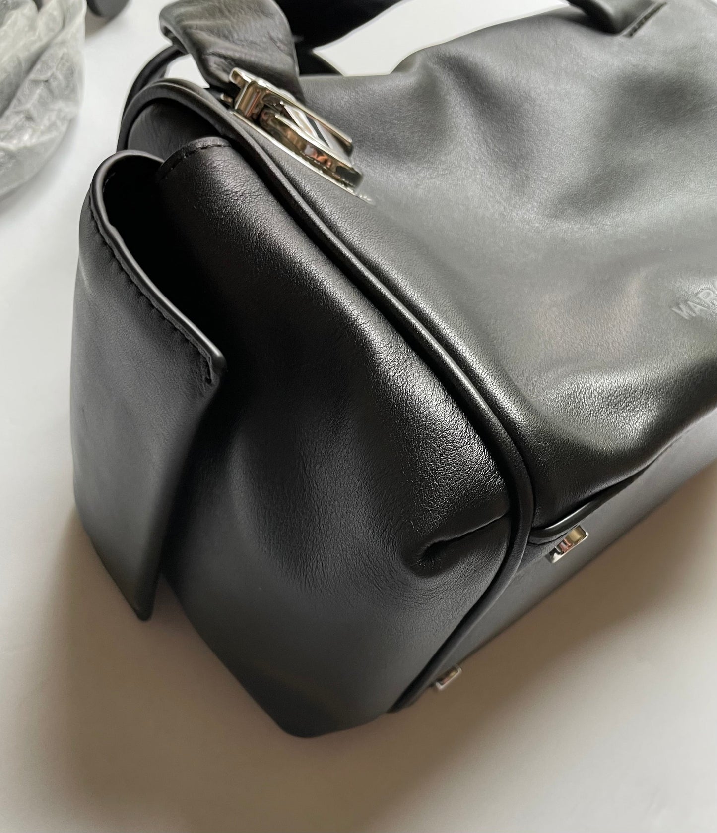 Handbag Designer Marc Jacobs, Size Medium
