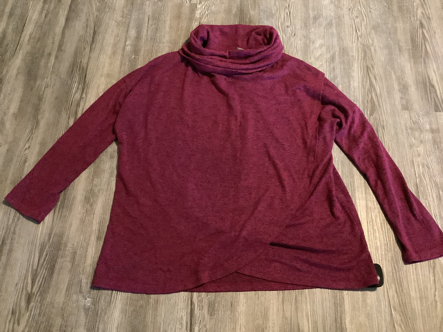 Sweater By Chelsea And Theodore In Purple, Size: M