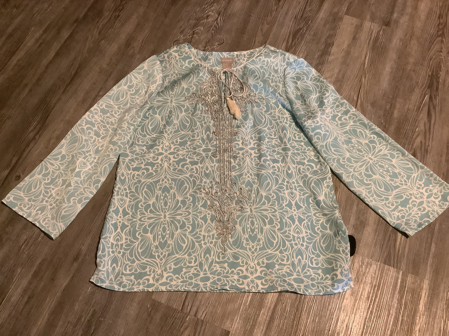 Top Long Sleeve By Chicos In Green, Size: M