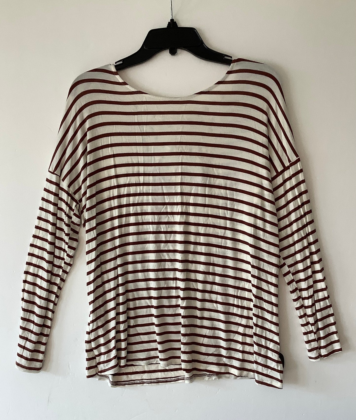 Top Long Sleeve By White Birch In Striped Pattern, Size: Xl