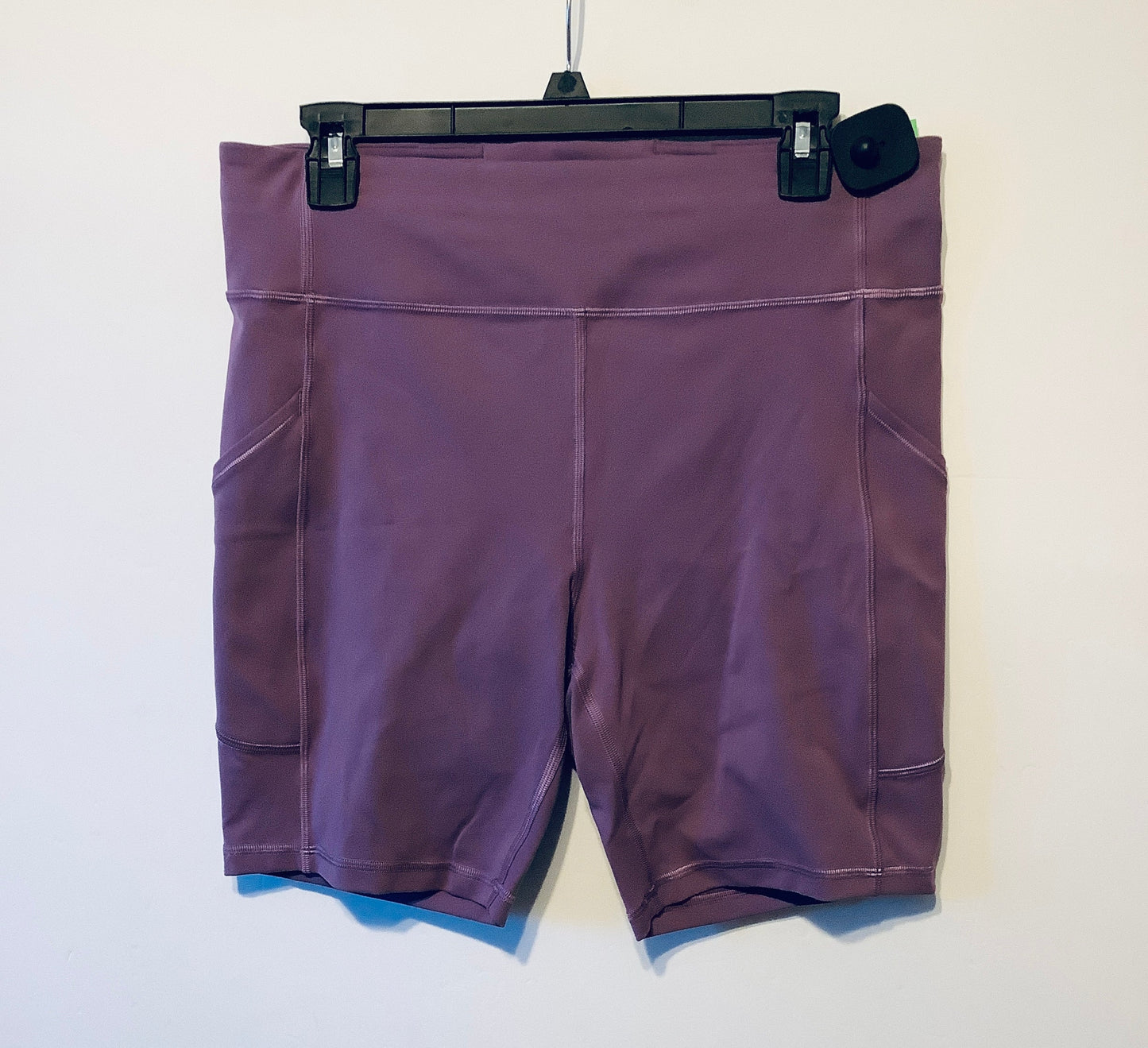 Athletic Shorts By Lululemon In Purple, Size: 12