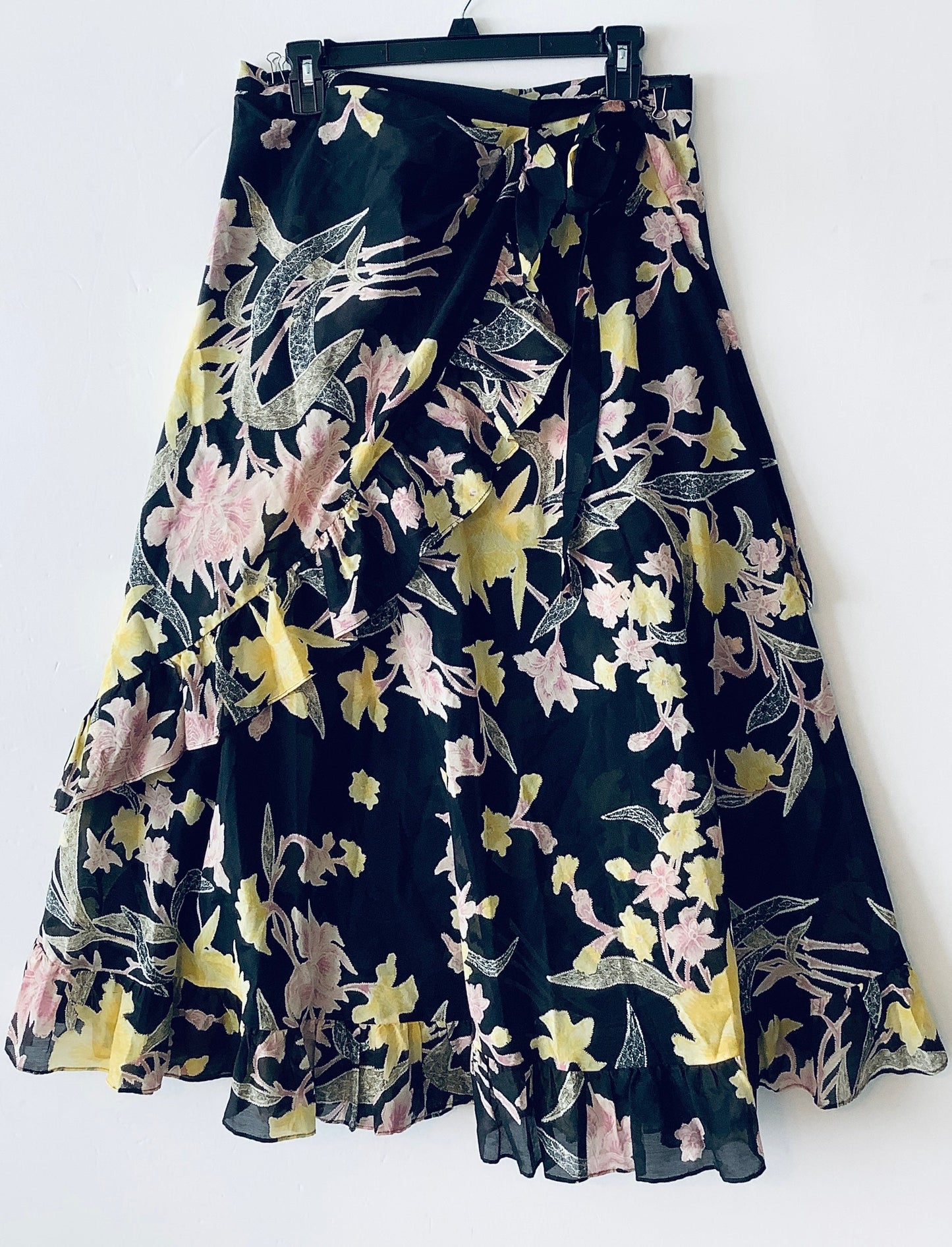 Skirt Designer By Diane Von Furstenberg In Floral Print, Size: M