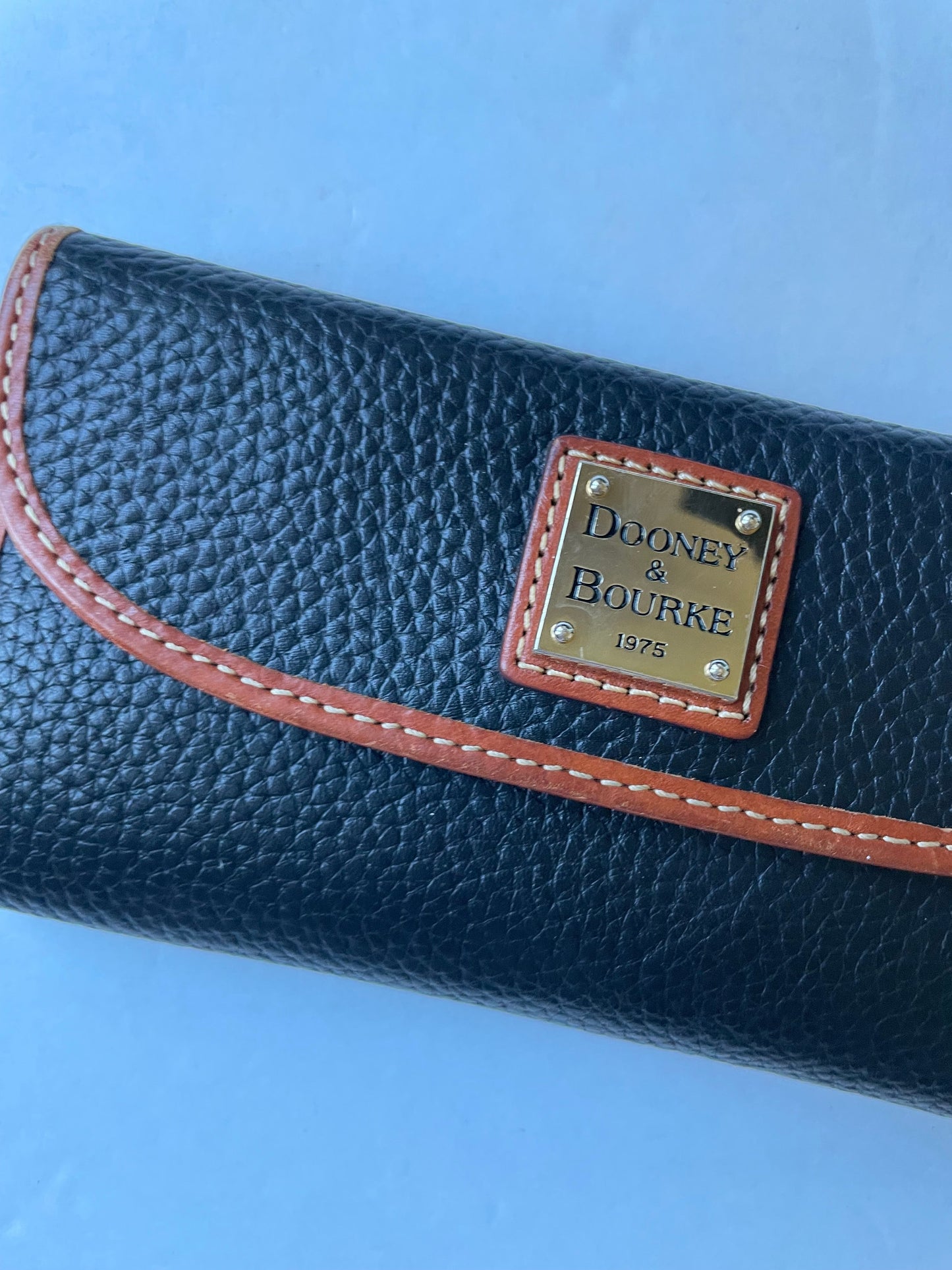 Wallet Designer By Dooney And Bourke, Size: Medium