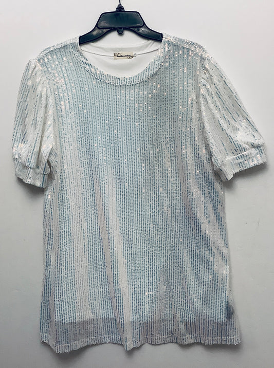 Top Short Sleeve By Clothes Mentor In Silver, Size: Xl