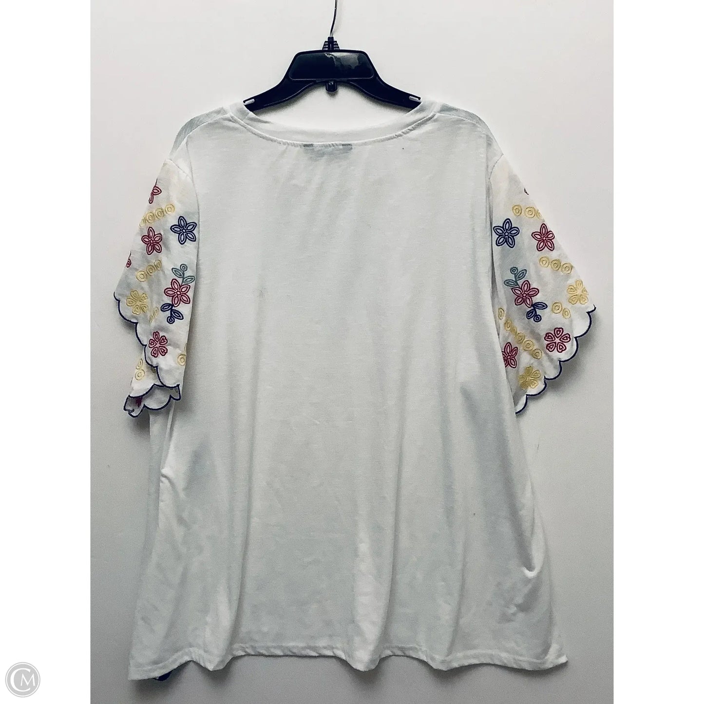 Top Short Sleeve By Clothes Mentor In White, Size: 2x