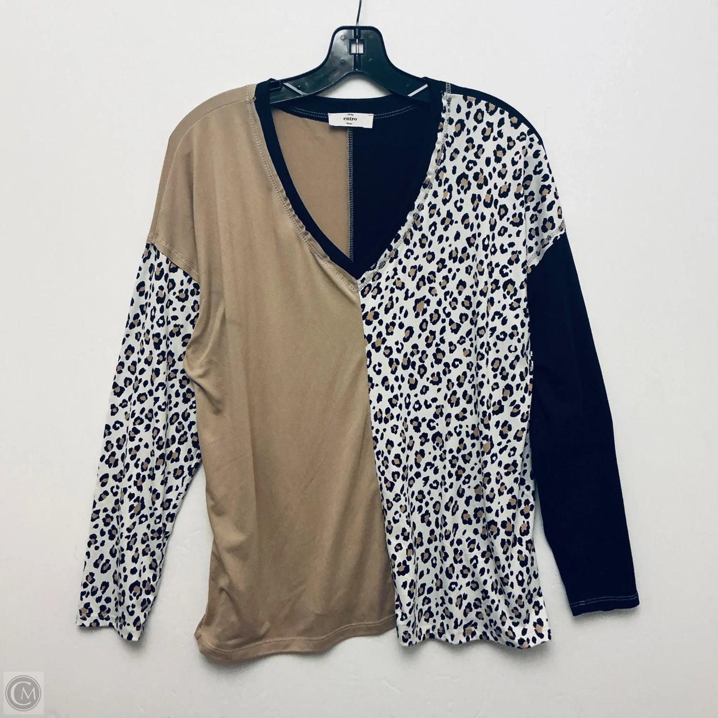 Top Long Sleeve Basic By Entro In Animal Print, Size: S