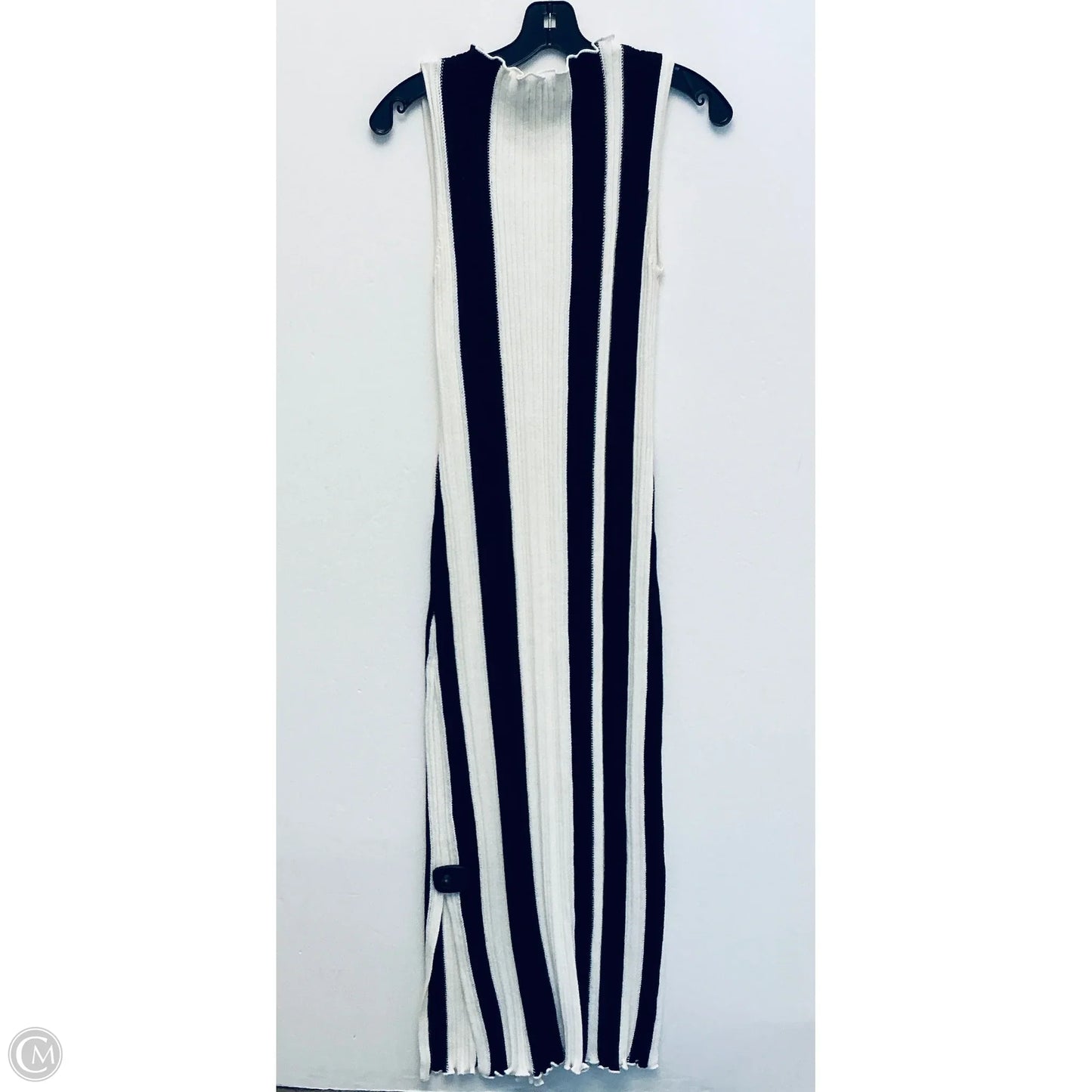 Dress Casual Maxi By Cmc In Striped Pattern, Size: M