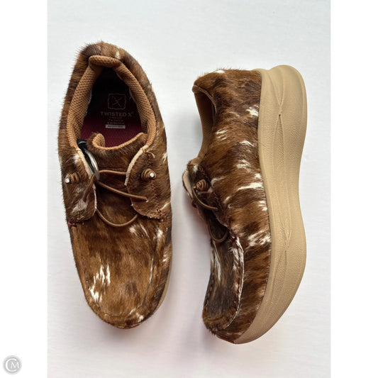 Shoes Sneakers By Cmc In Animal Print, Size: 6