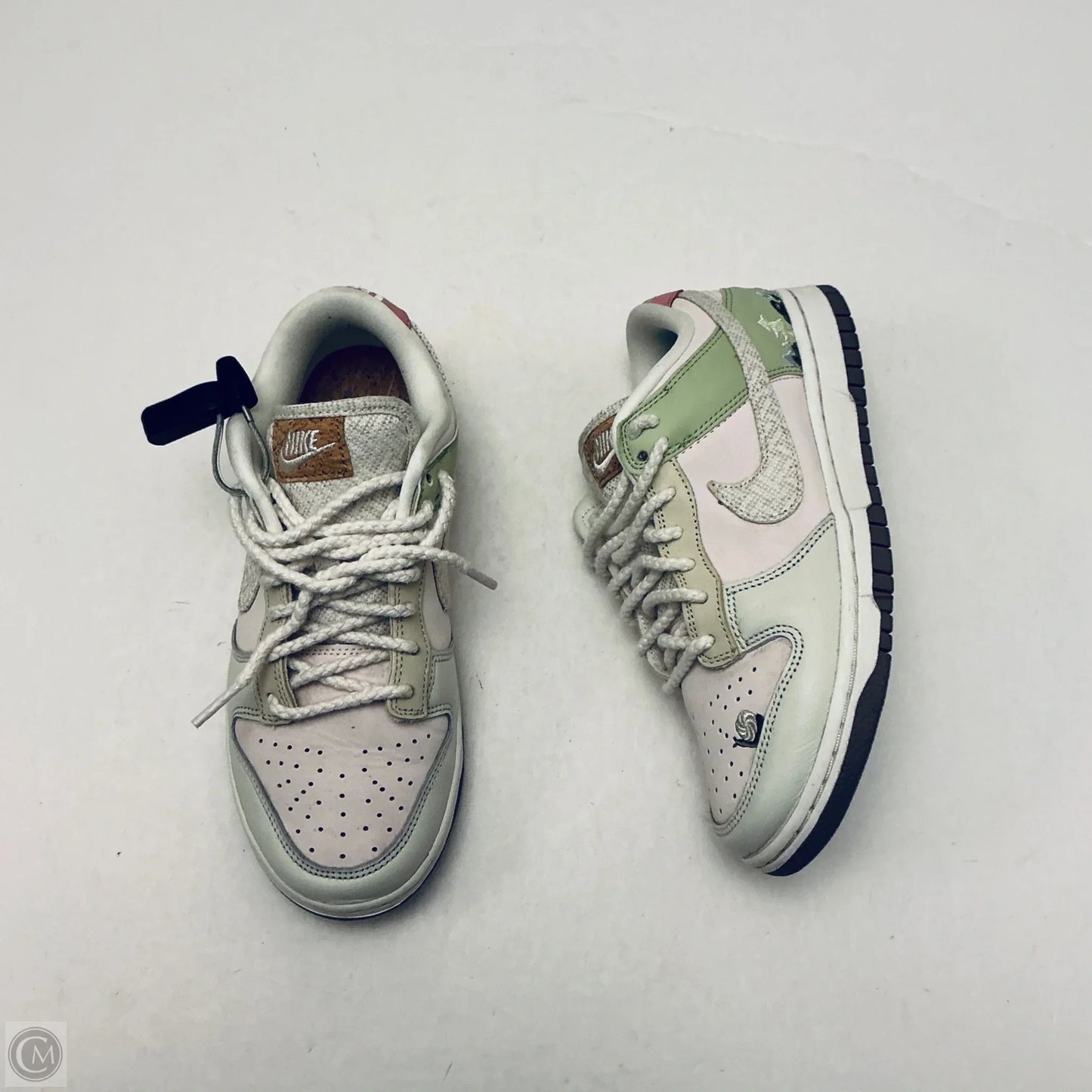 Shoes Sneakers By Nike In Pink, Size: 7