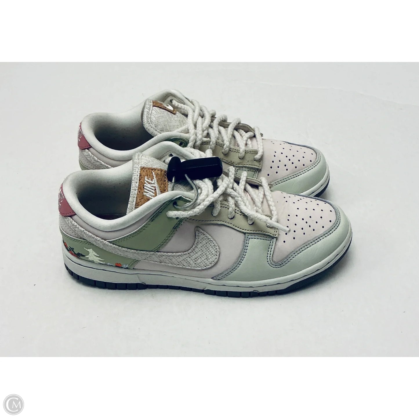 Shoes Sneakers By Nike In Pink, Size: 7