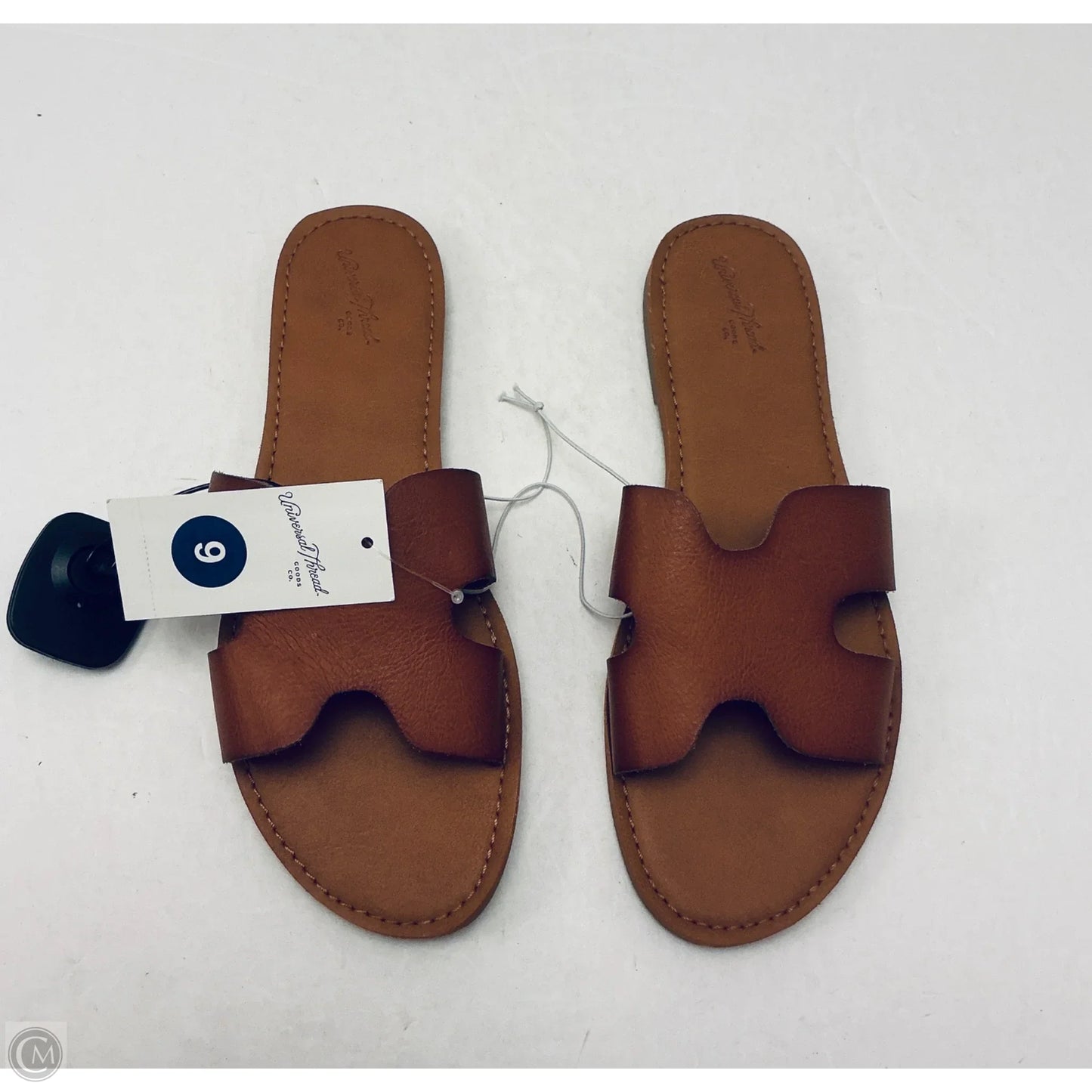 Sandals Flats By Universal Thread In Brown, Size: 9