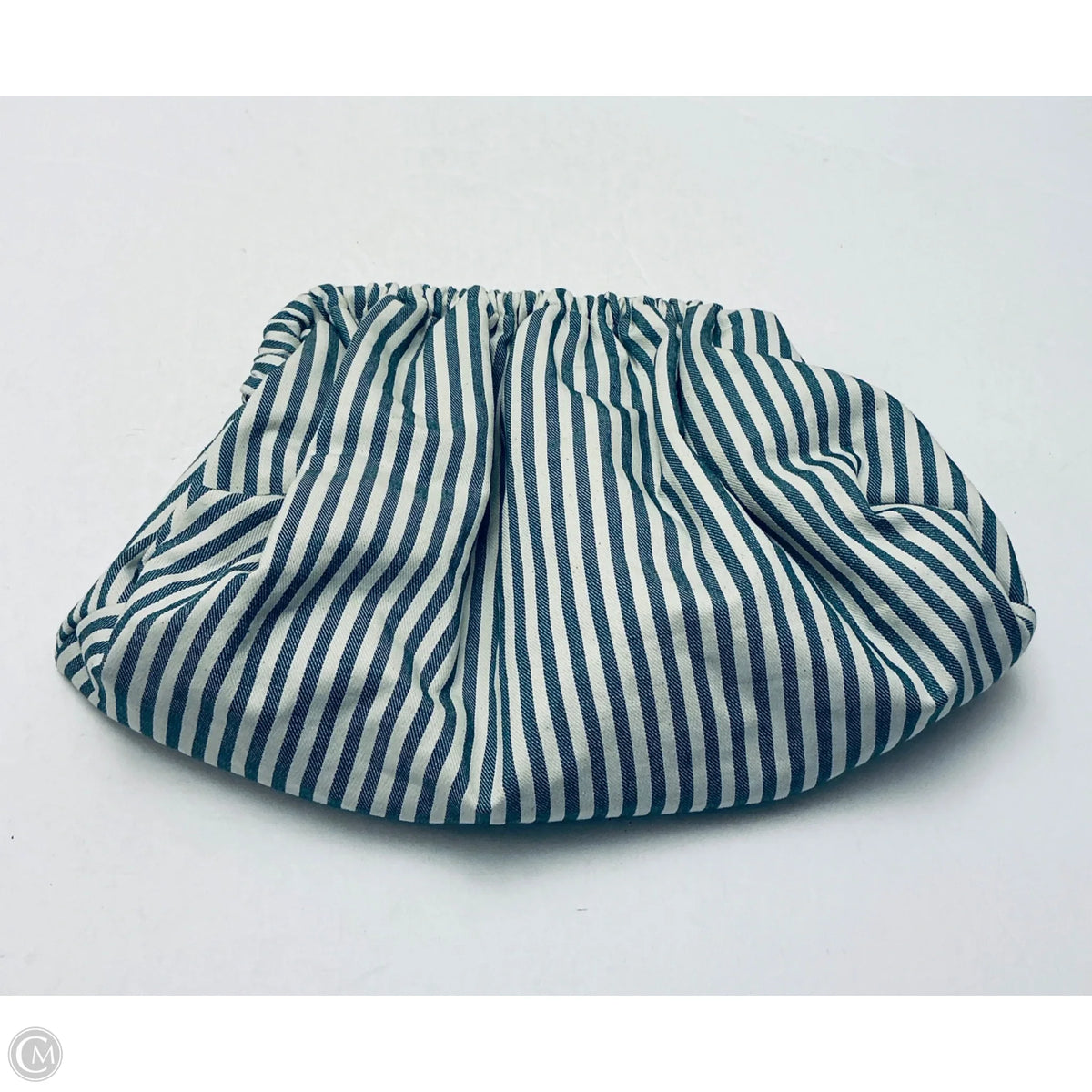 Clutch By Clothes Mentor, Size: Large