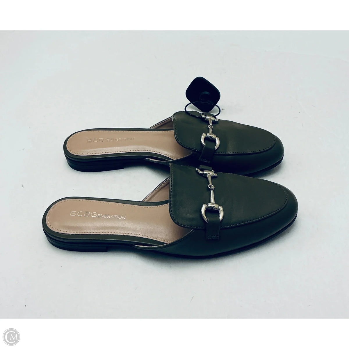 Sandals Flats By Bcbg In Green, Size: 7.5