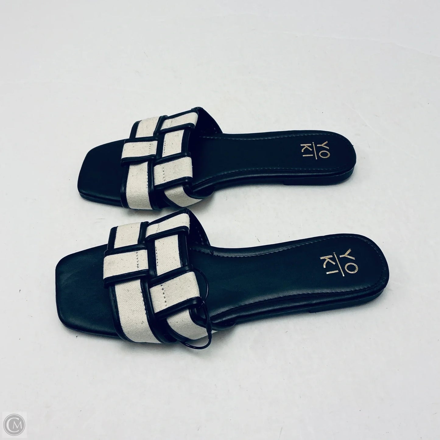 Sandals Flats By Yoki In Checkered Pattern, Size: 8