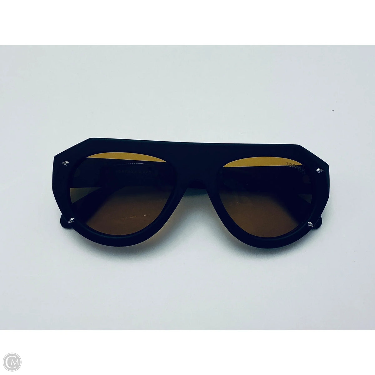 Sunglasses By Clothes Mentor, Size: