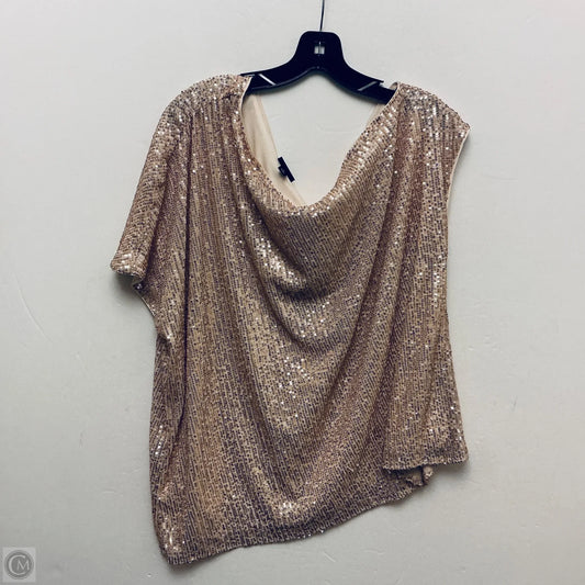 Top Short Sleeve By Torrid In Gold, Size: 1x