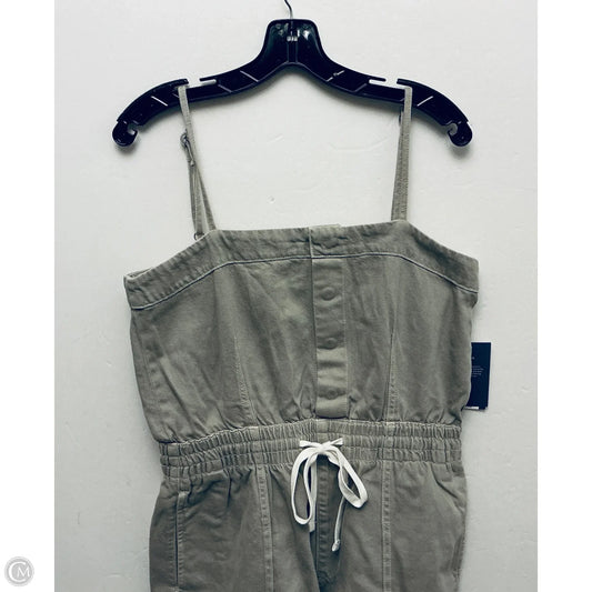 Shortalls By Universal Thread In Green, Size: M