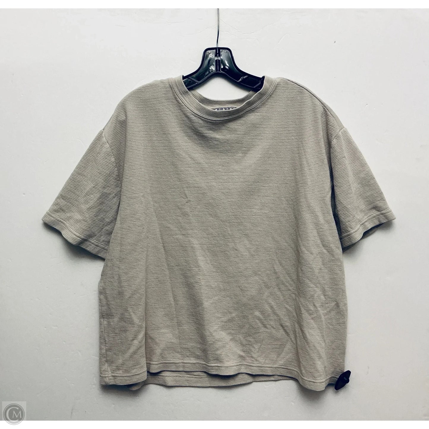 Top Short Sleeve By Clothes Mentor In Grey, Size: L