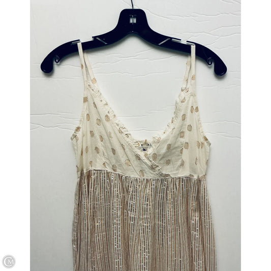 Dress Casual Short By Clothes Mentor In Gold, Size: S