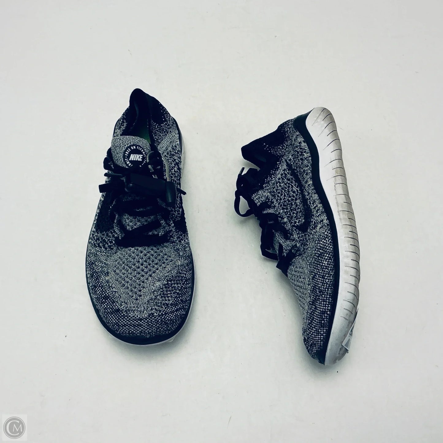 Shoes Athletic By Nike In Grey, Size: 6