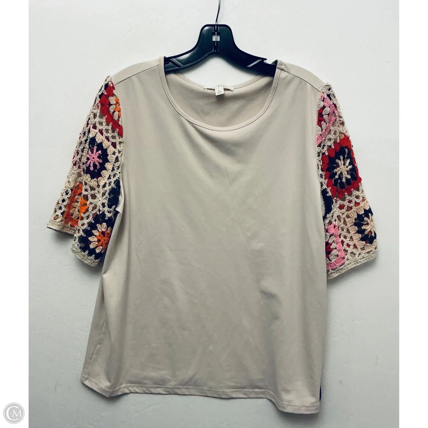 Top Short Sleeve By Clothes Mentor In Tan, Size: L
