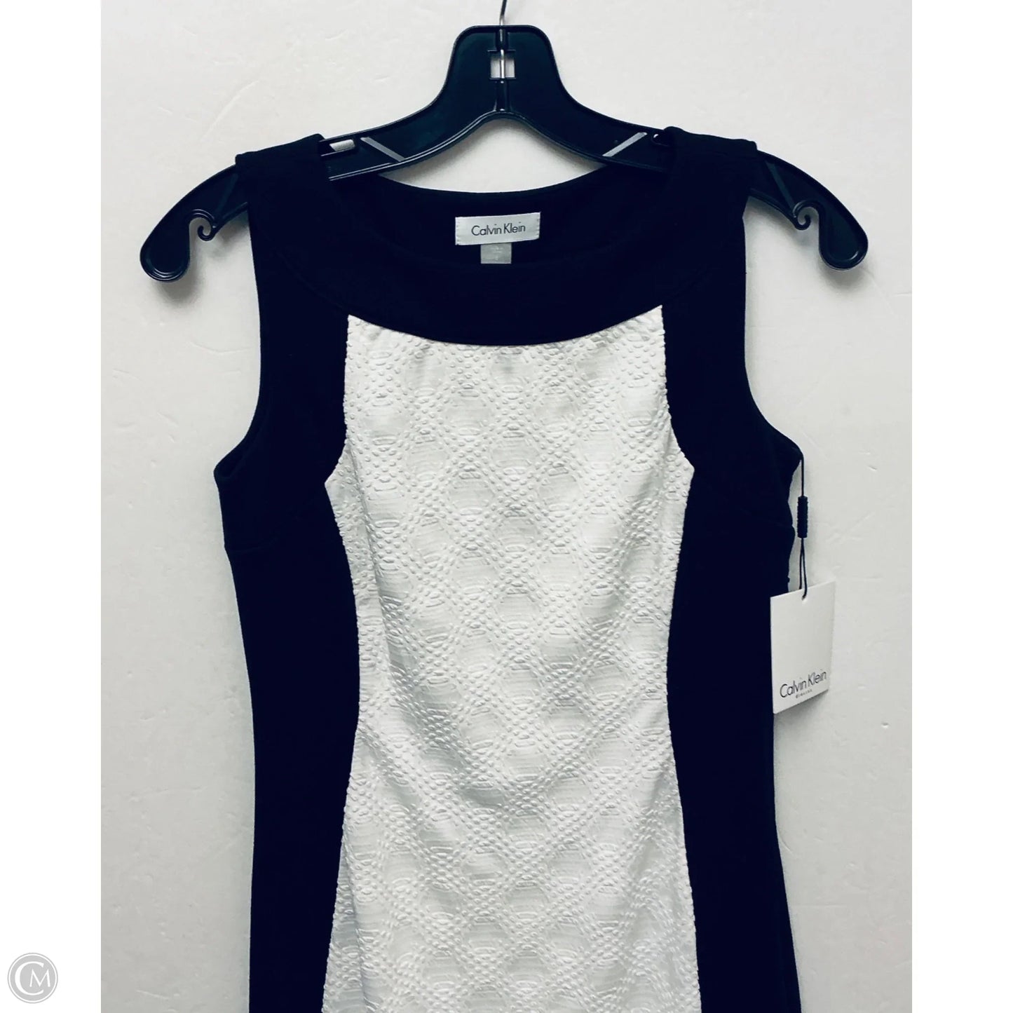 Dress Work By Calvin Klein In Black & White, Size: 2