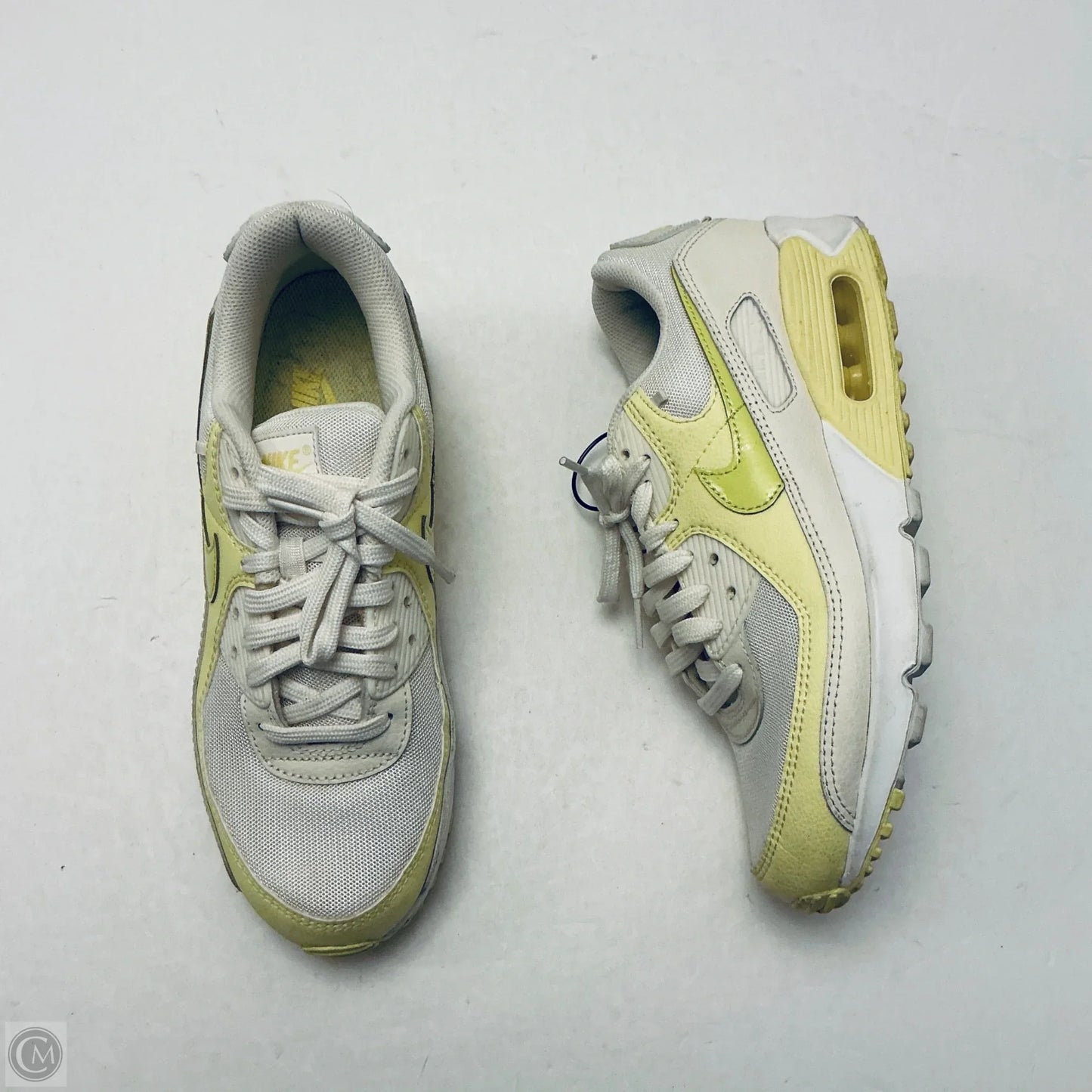 Shoes Sneakers By Nike In Yellow, Size: 7.5