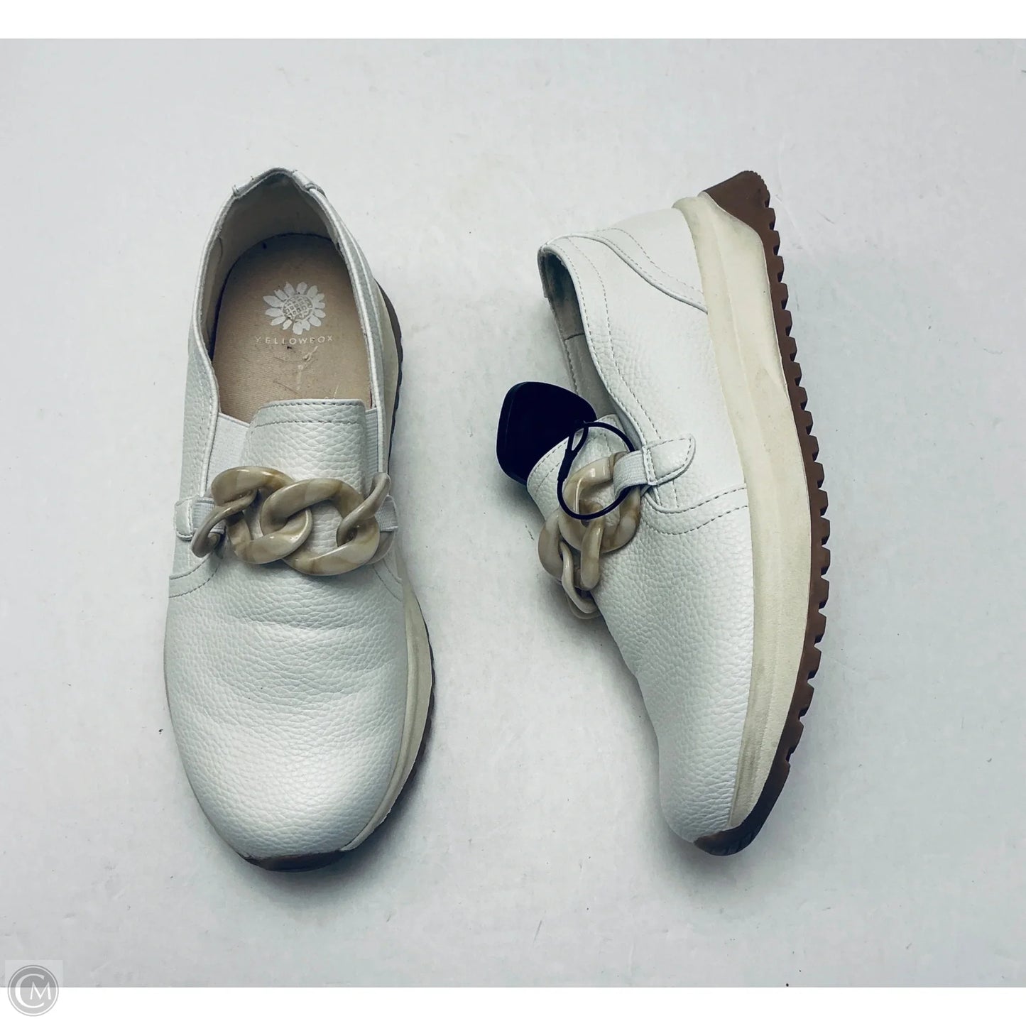 Shoes Sneakers By Yellow Box In White, Size: 7