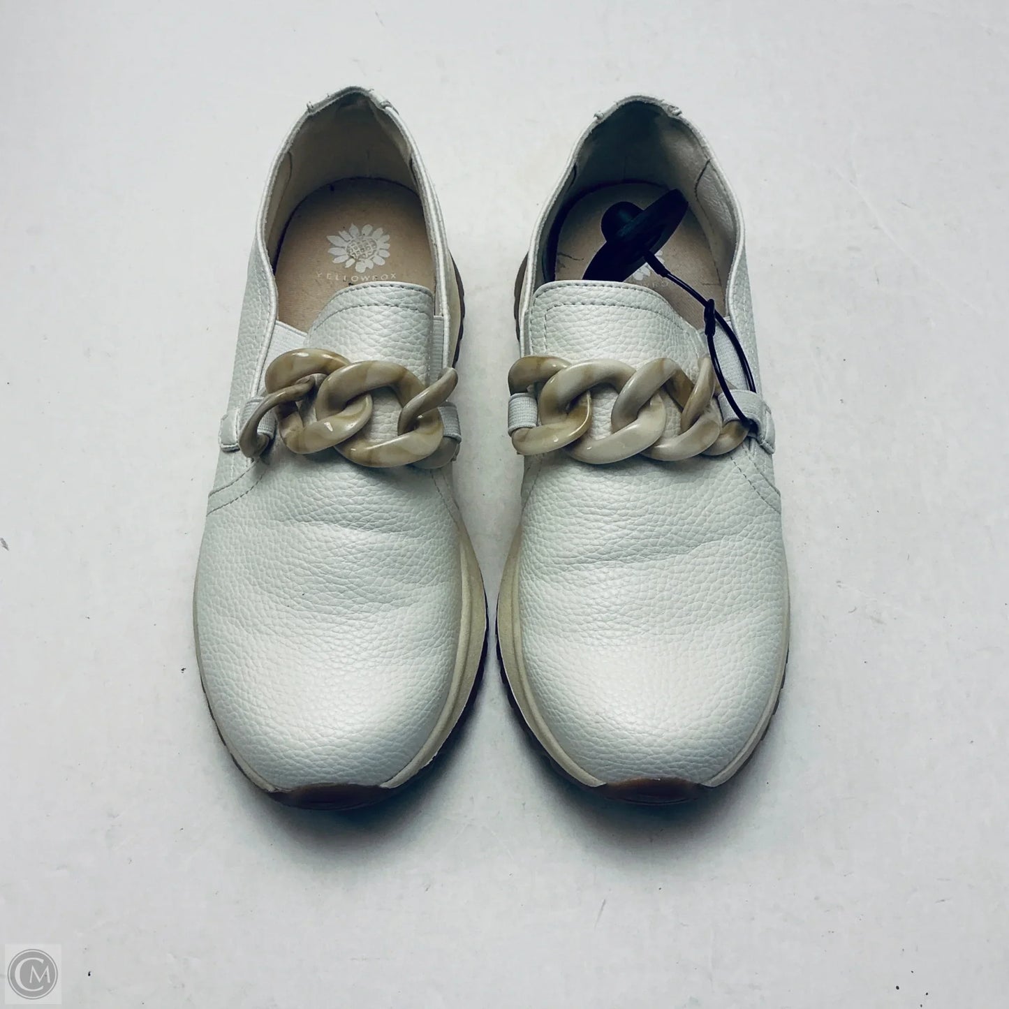Shoes Sneakers By Yellow Box In White, Size: 7