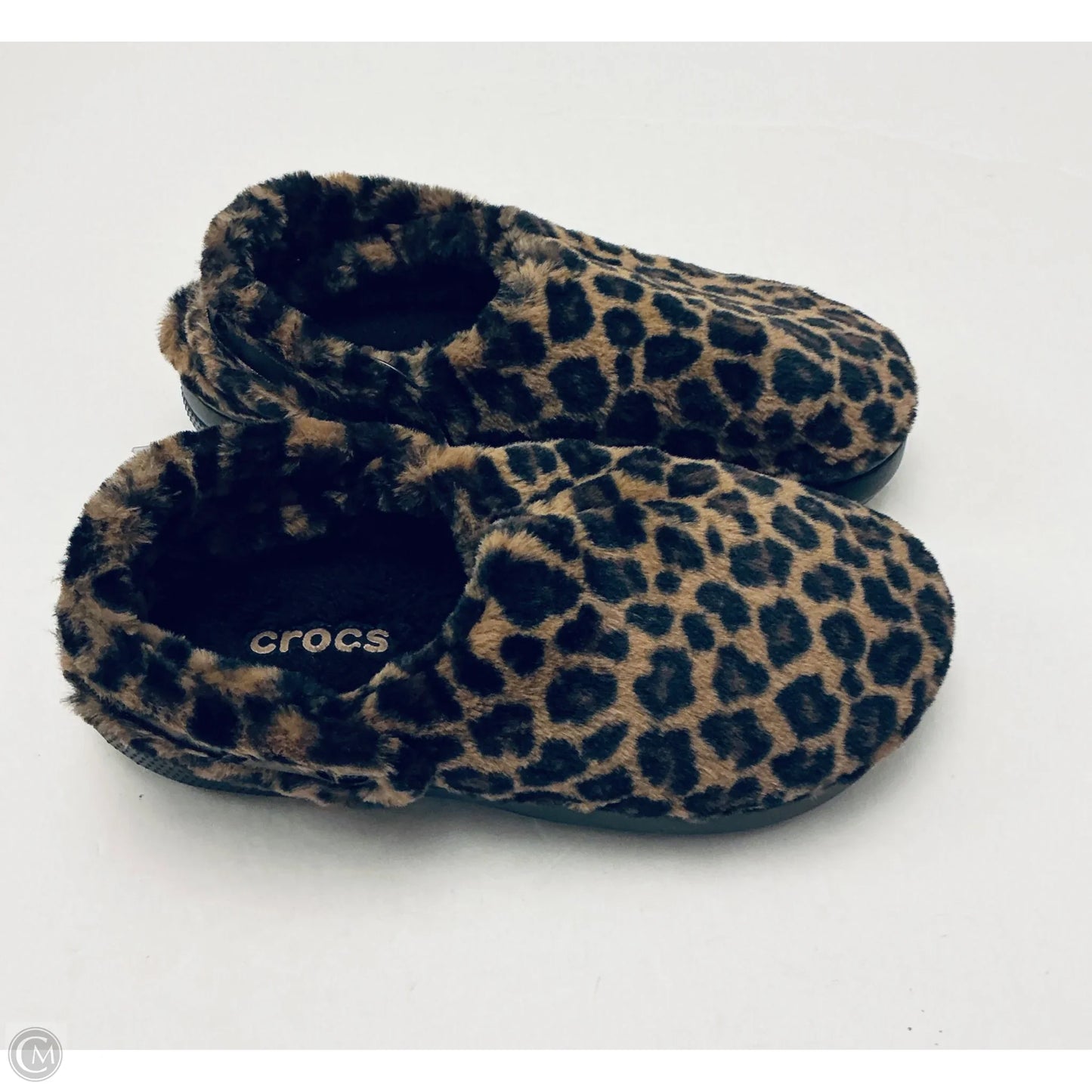 Shoes Flats By Crocs In Animal Print, Size: 10