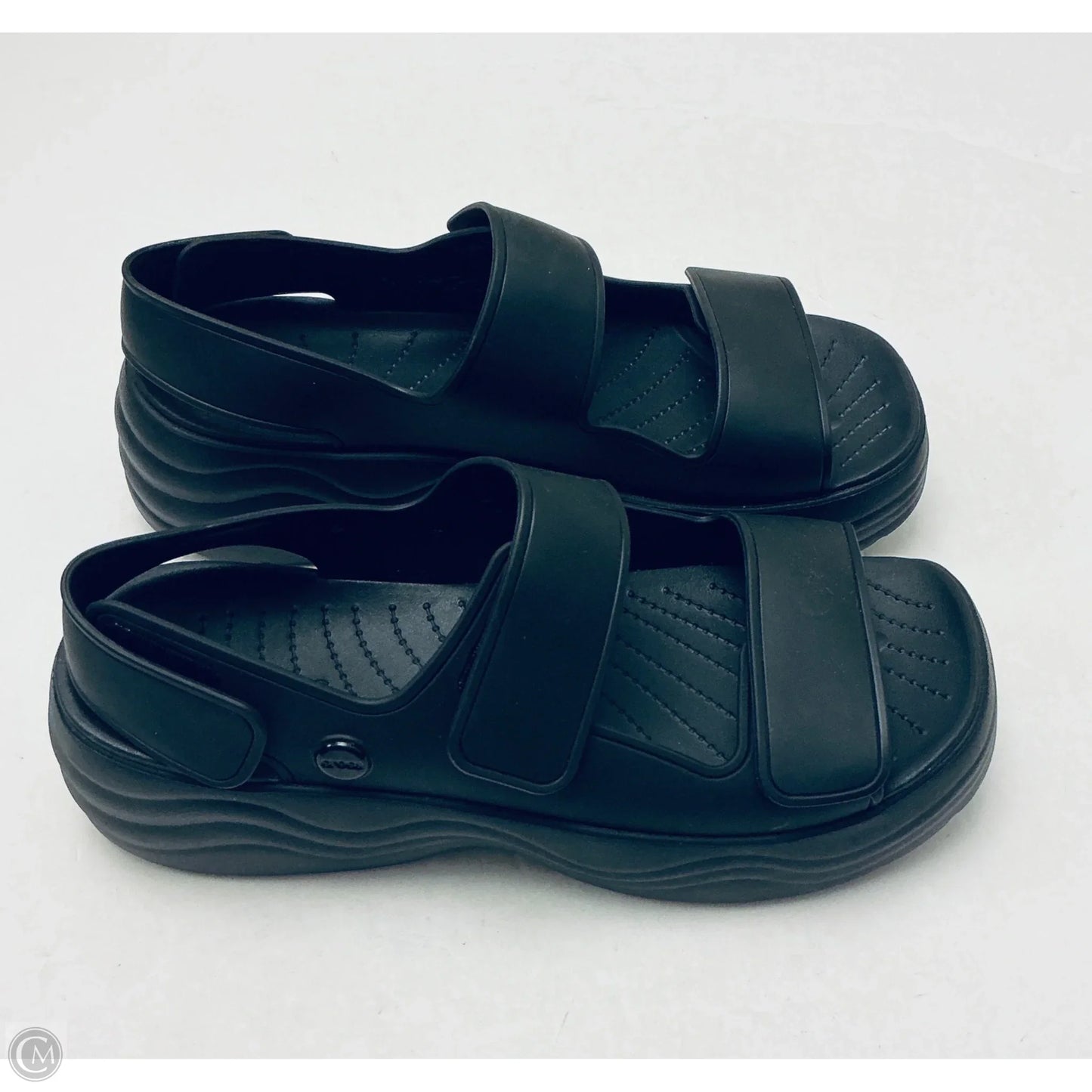 Shoes Heels Platform By Crocs In Black, Size: 10