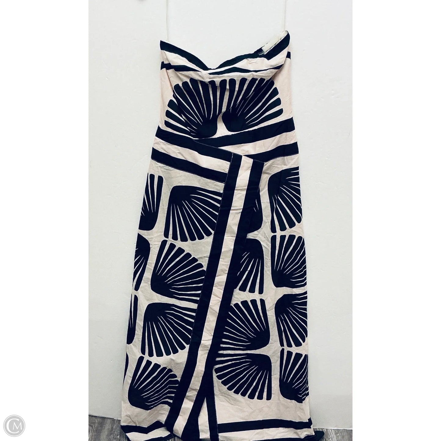 Dress Casual Maxi By Clothes Mentor In Tan, Size: M