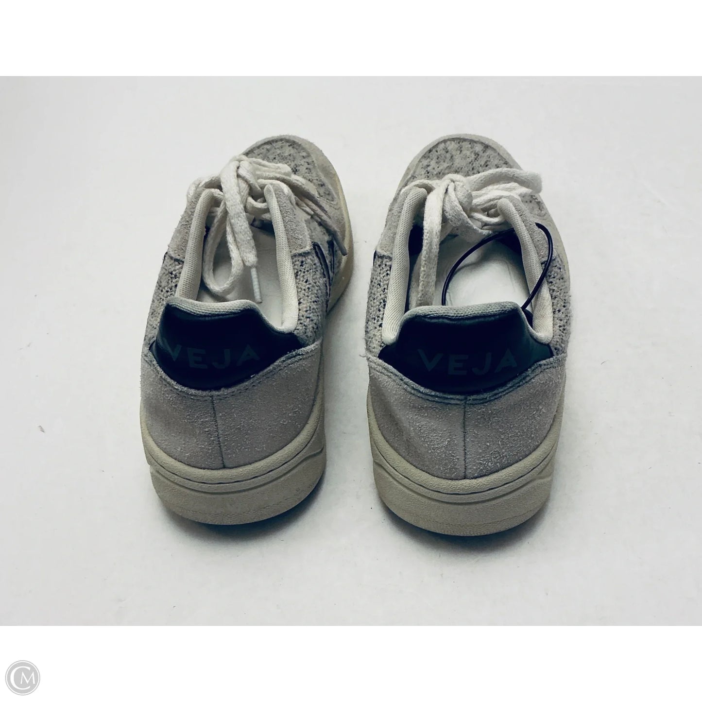 Shoes Sneakers By Veja In Grey, Size: 8