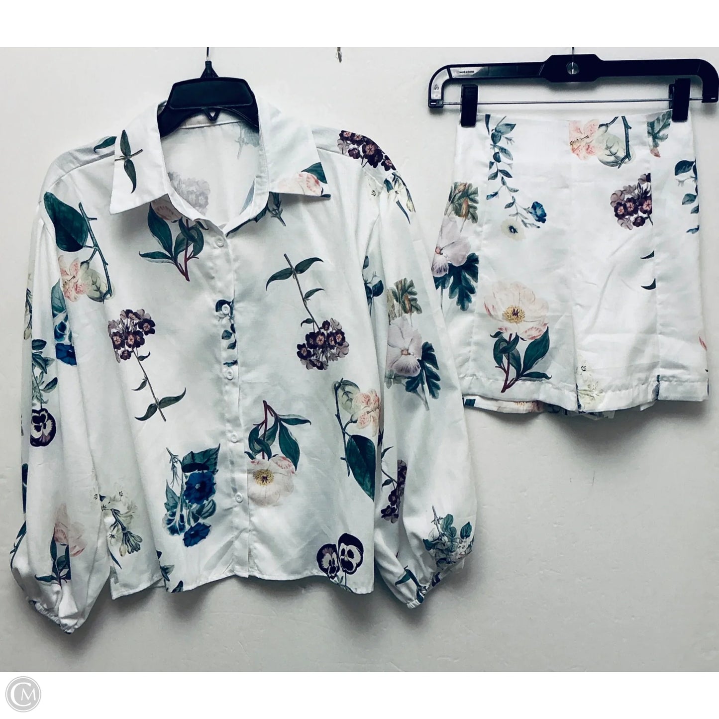 Shorts Set By Clothes Mentor In Floral Print, Size: S