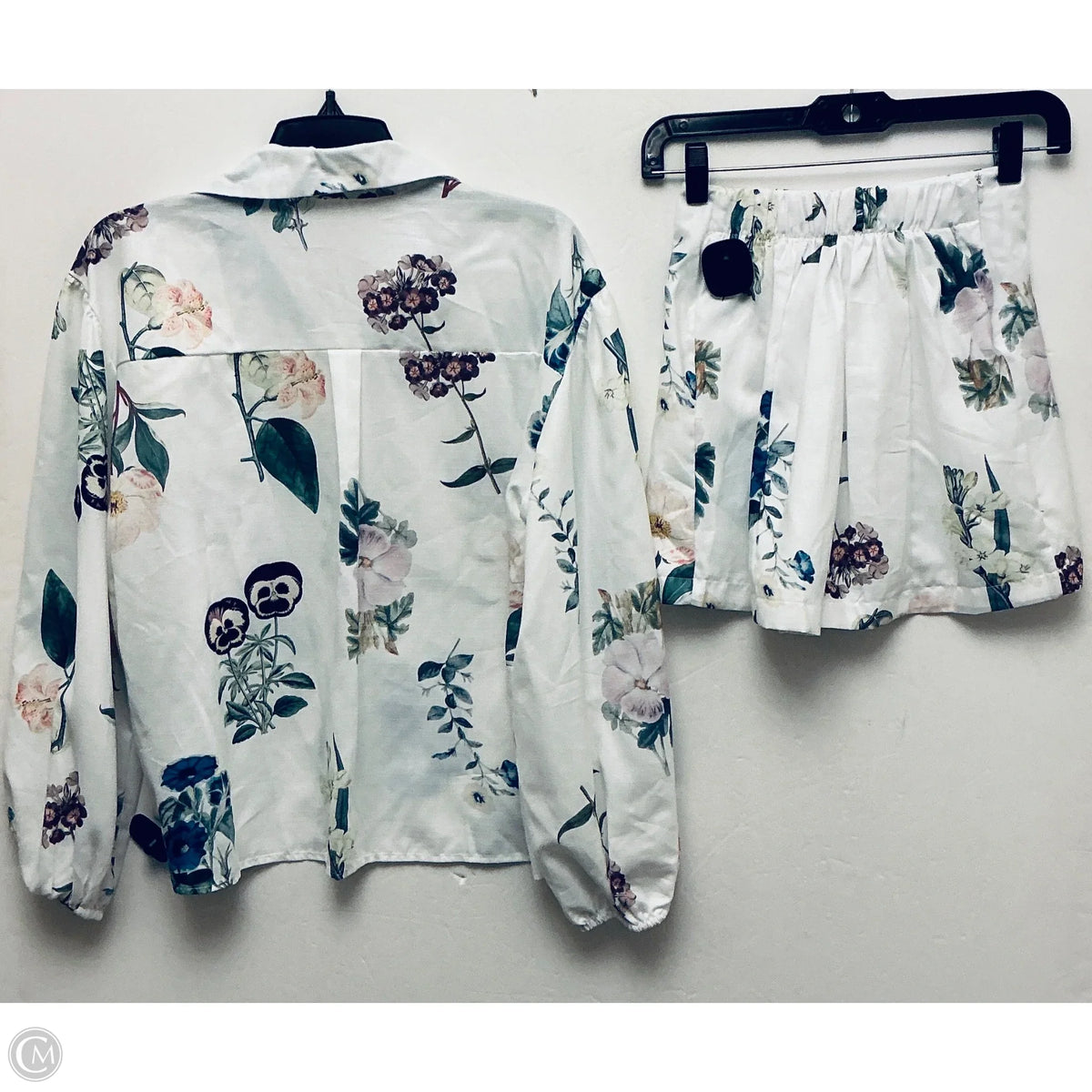 Shorts Set By Clothes Mentor In Floral Print, Size: S