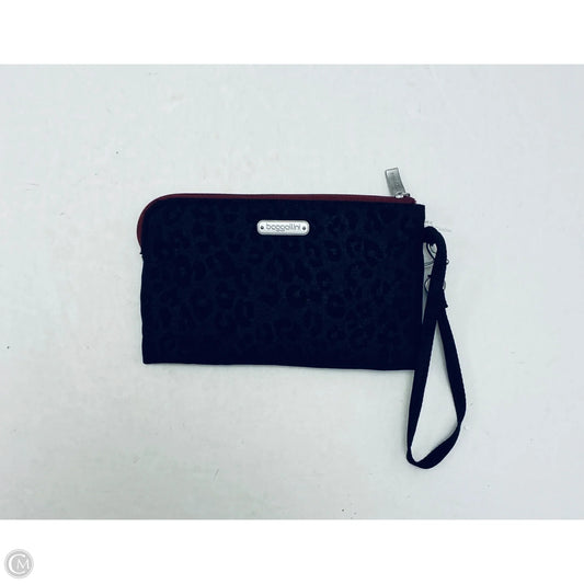 Wristlet By Baggallini, Size: Small
