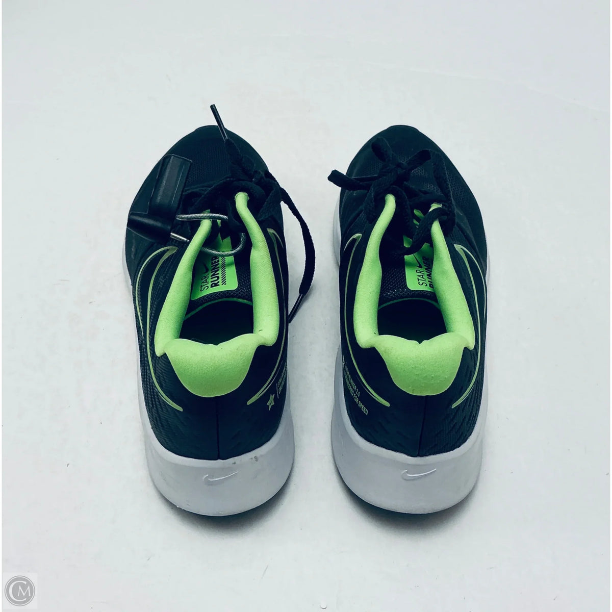 Shoes Athletic By Nike In Grey, Size: 8