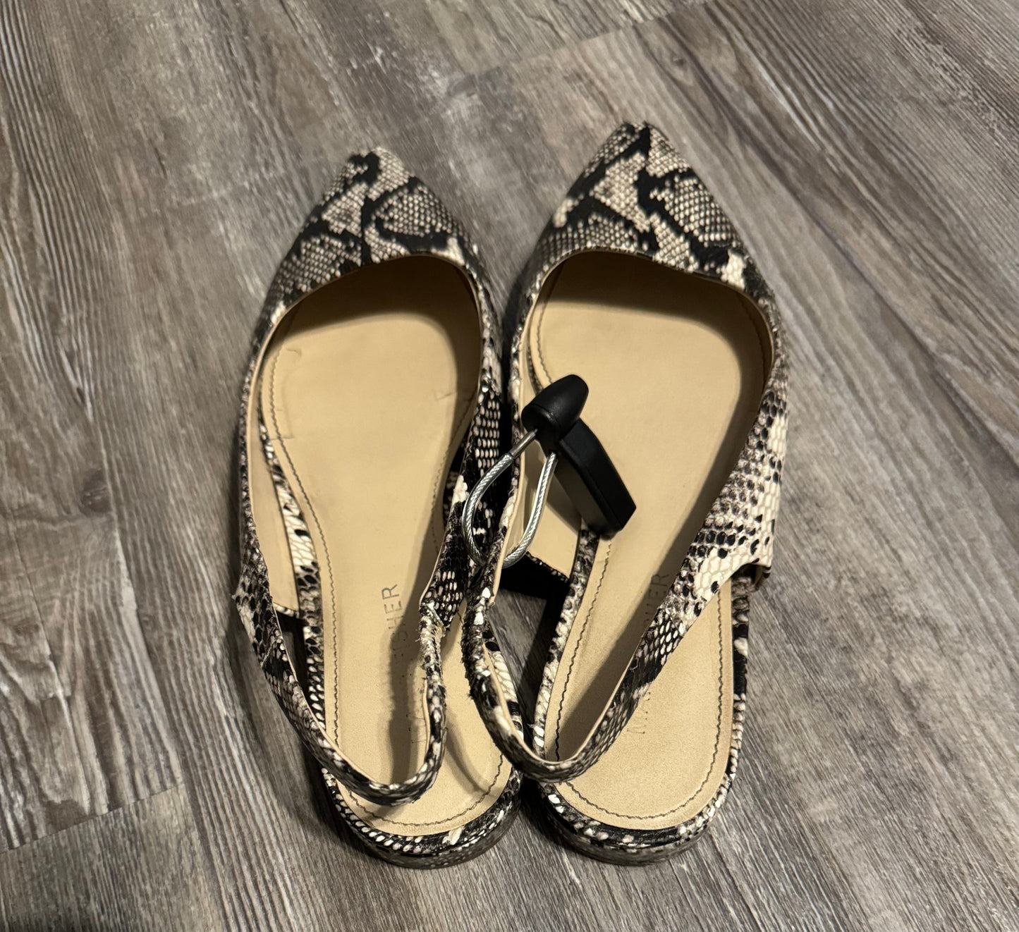 Shoes Flats By Marc By Marc Jacobs  Size: 6