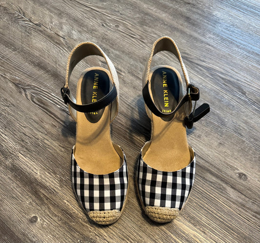 Shoes Heels Block By Anne Klein  Size: 8.5