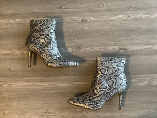 Snakeskin Print Boots Ankle Heels Bp, Size 7