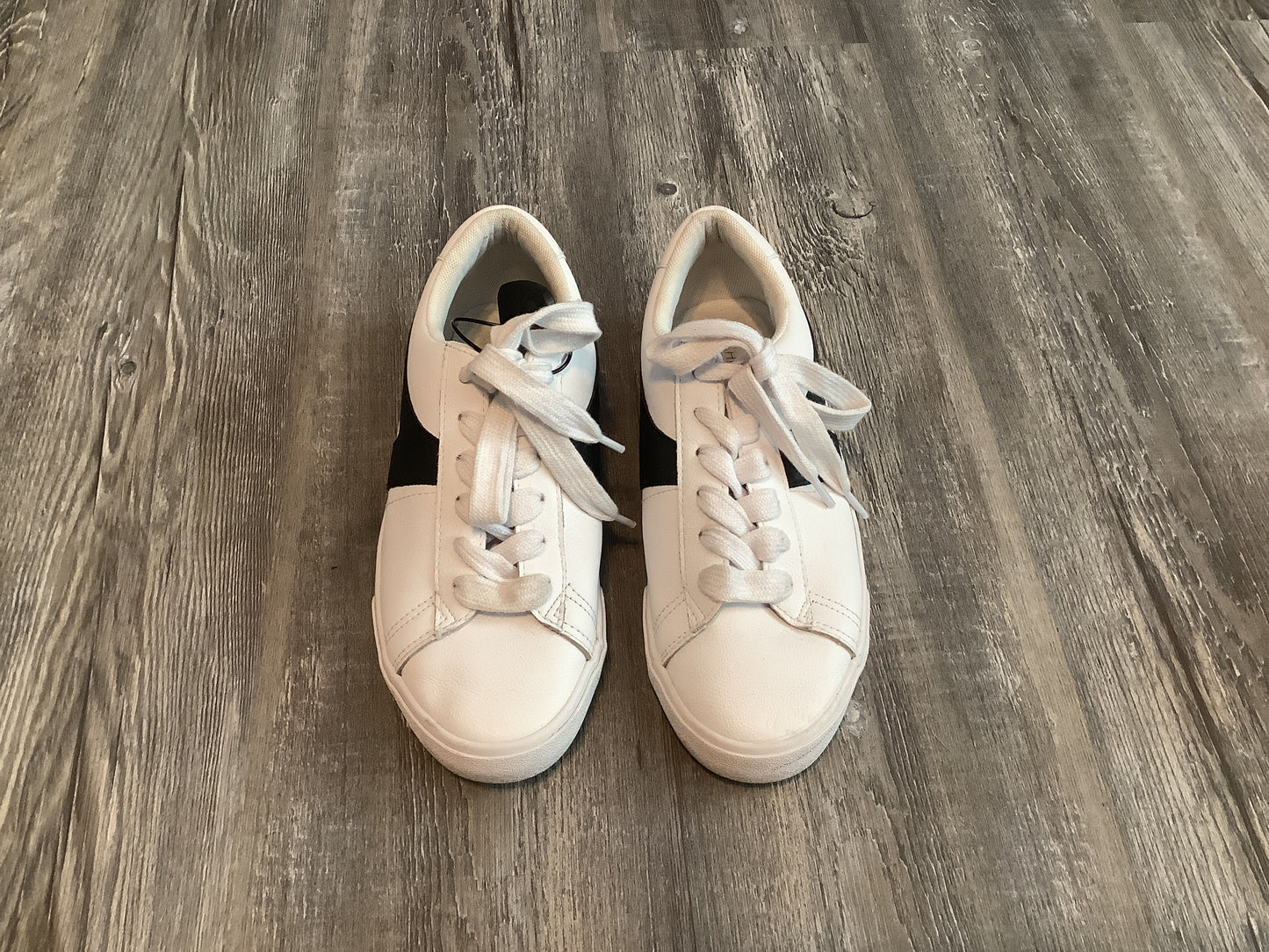 White Shoes Sneakers Rachel Zoe, Size 8