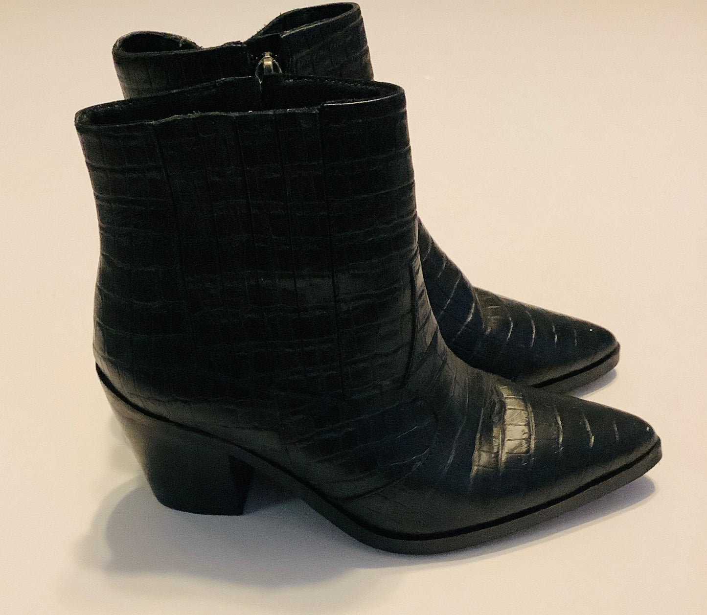 Boots Ankle Heels By Blondo In Black, Size: 8.5