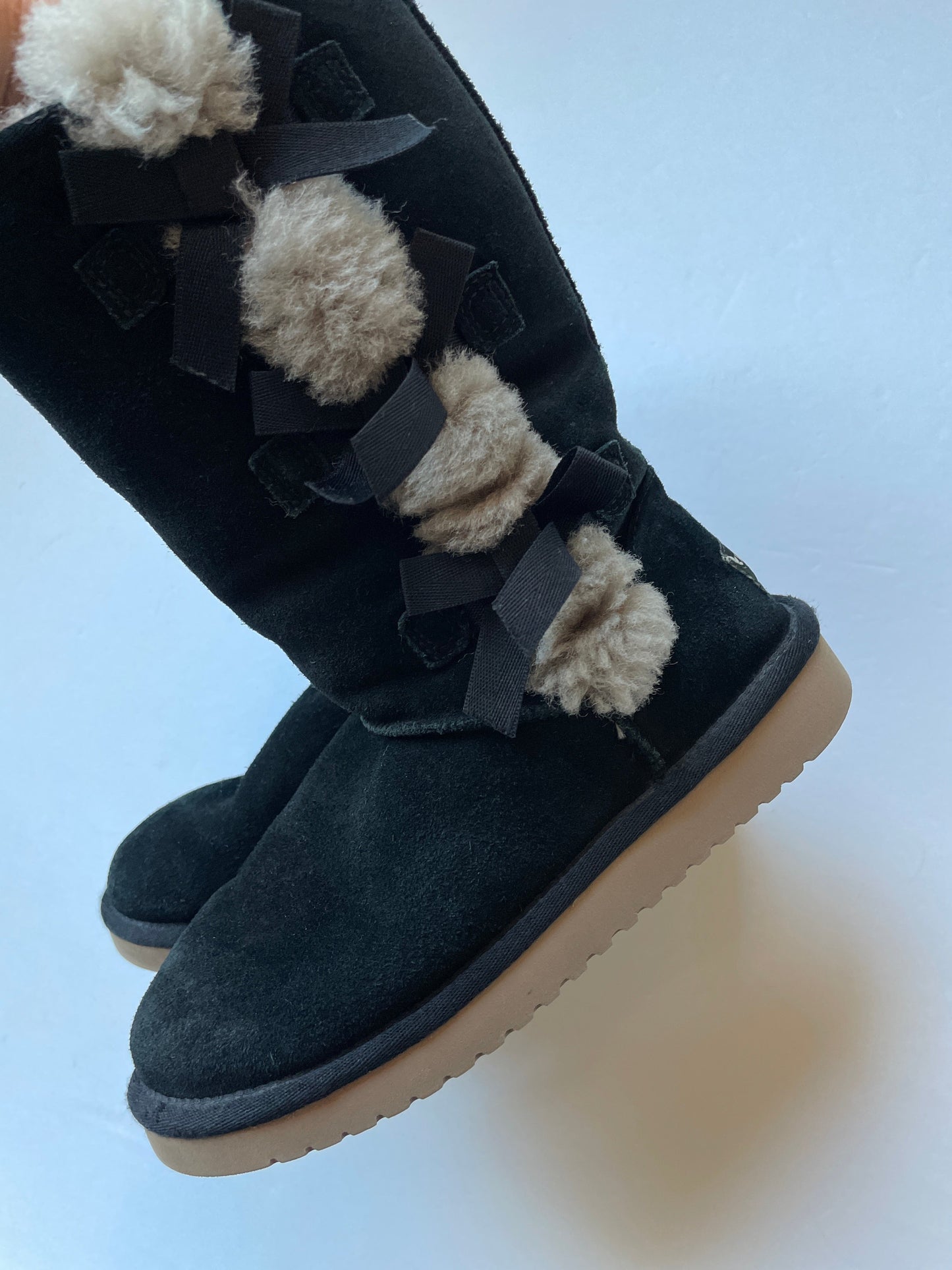 Boots Designer By Ugg In Black, Size: 5